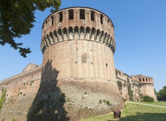 Alquiler de coches Imola